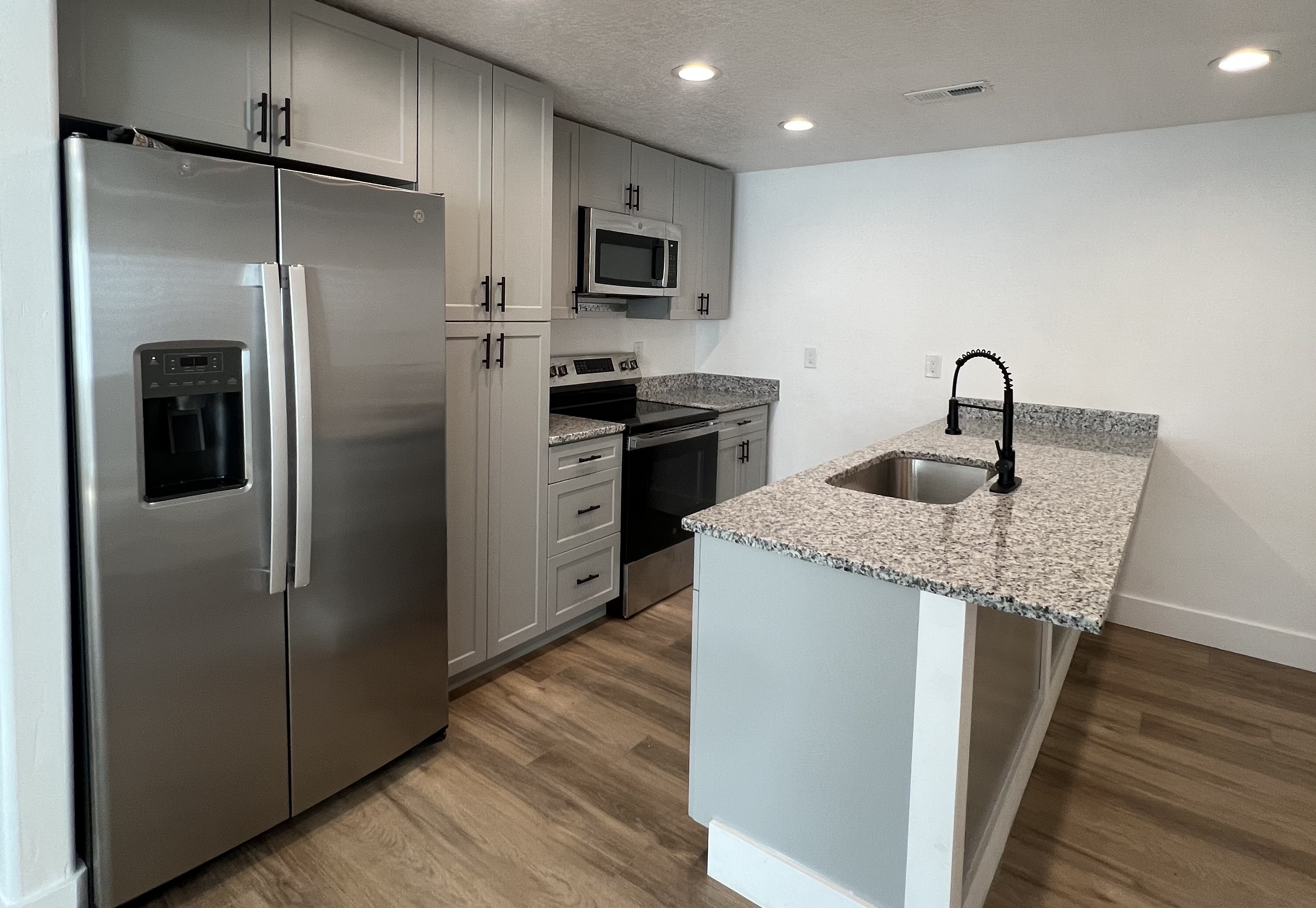 Eagle Mountain In-Law/Basement: 3038 N Redfox Dr