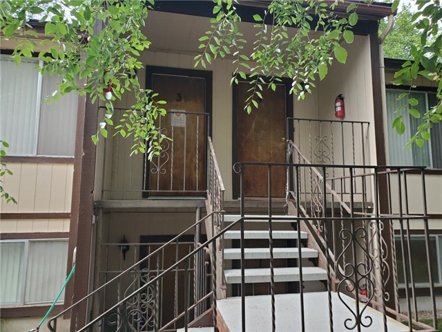 Logan Multiplex: 426 W 200 S