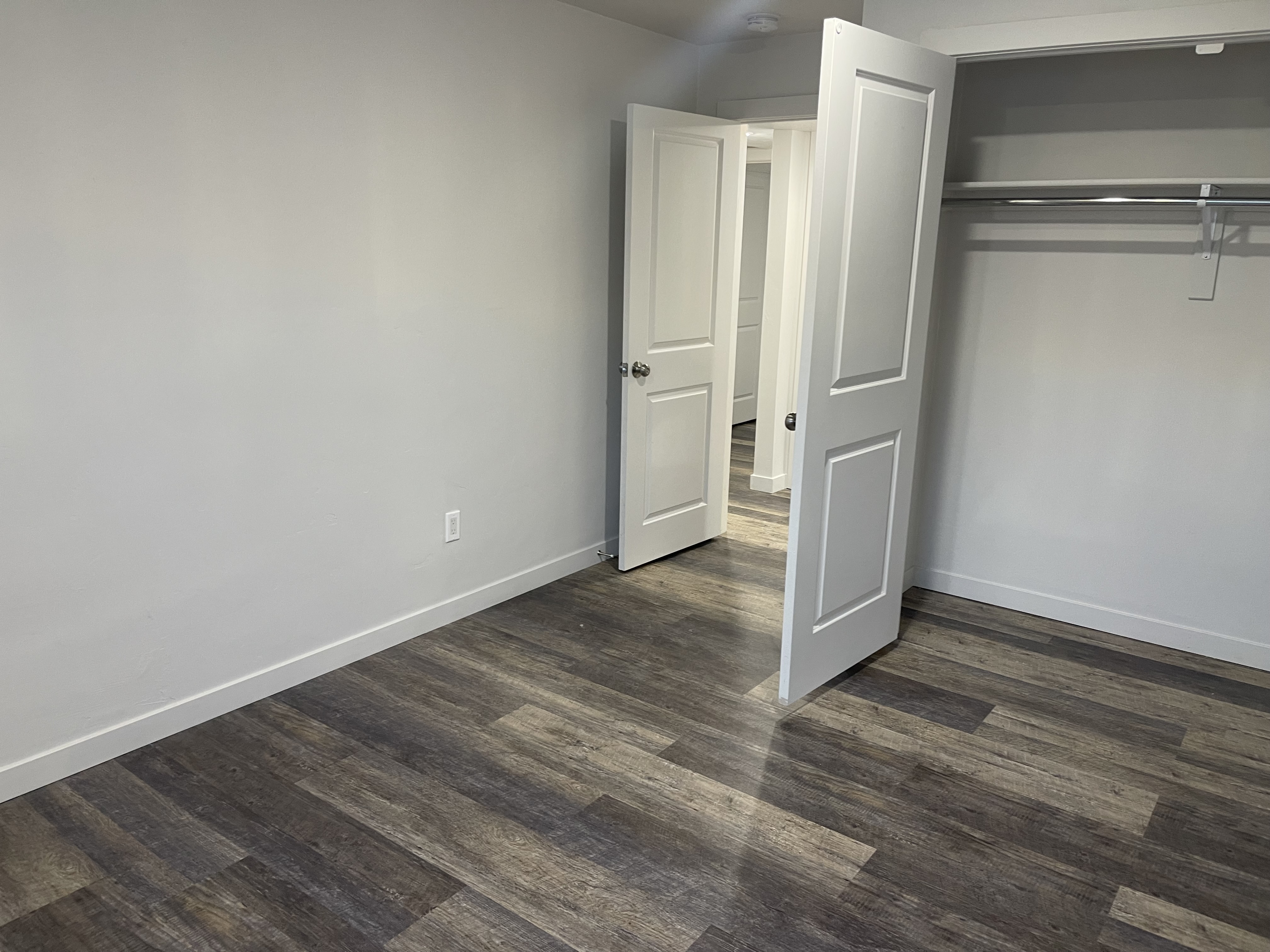 Saratoga Springs Single Room: 2477 N Paintbrush Dr