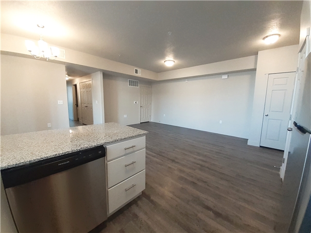 Tooele Apartment: 152 E 870 N