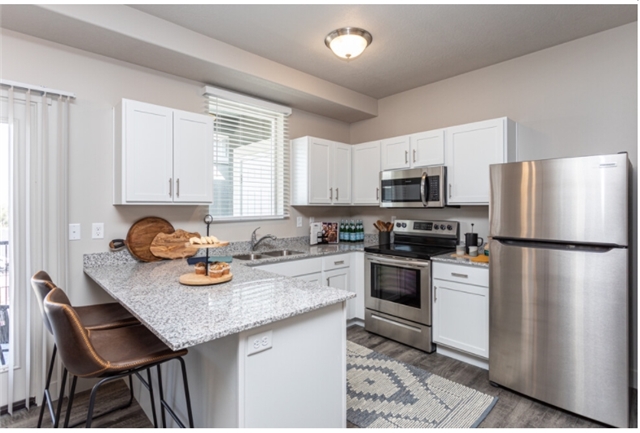 Tooele Apartment: 152 E 870 N