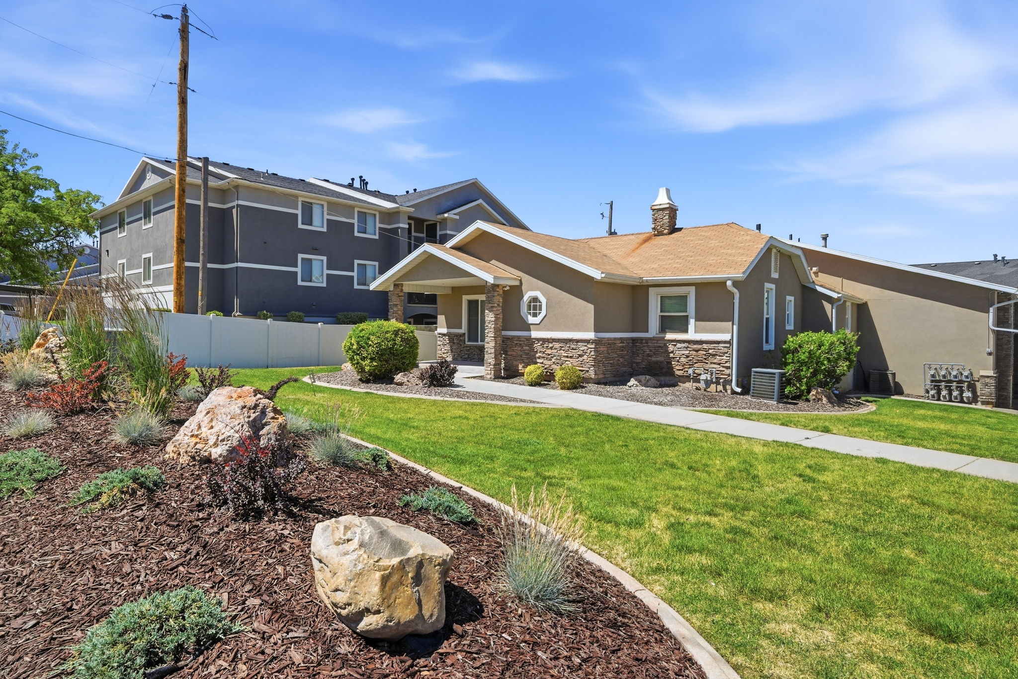 North Salt Lake Apartment: 80 S Main St