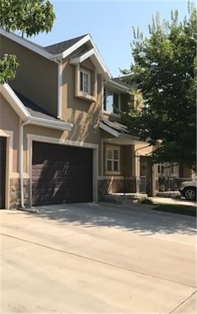 Draper Townhome: 13549 S Villa Rosa Way