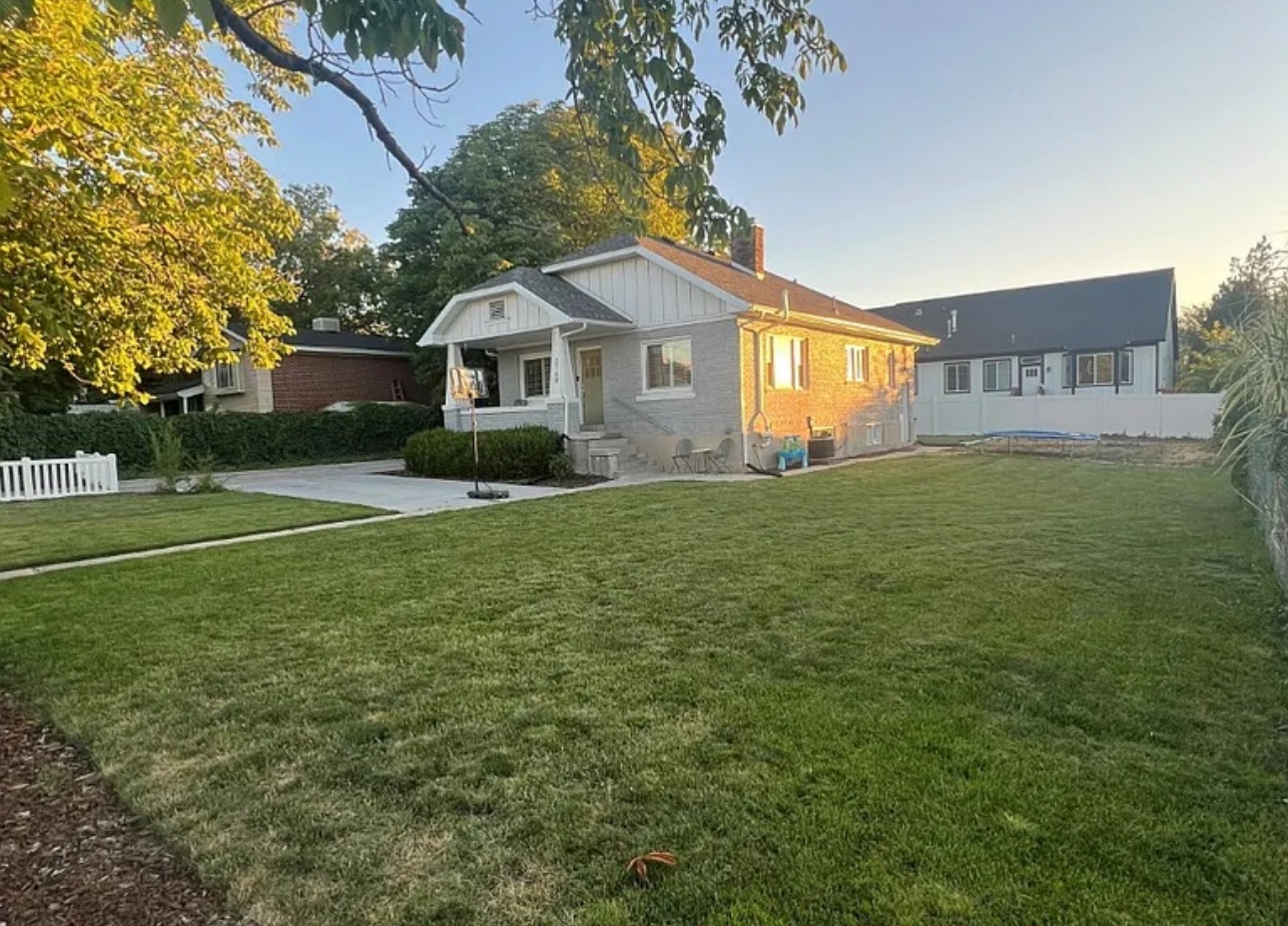 West Valley City House: 3740 S 4800 W