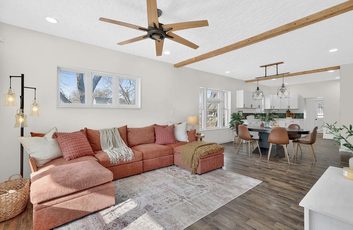Ogden House: 902 27th St