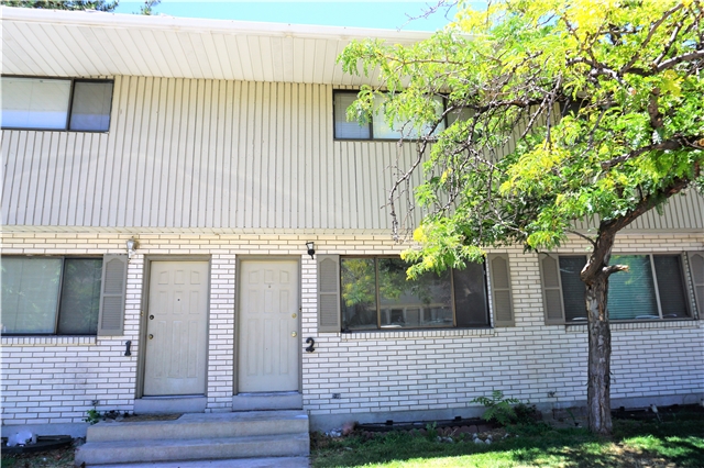 Provo Townhome: 131 E 500 S
