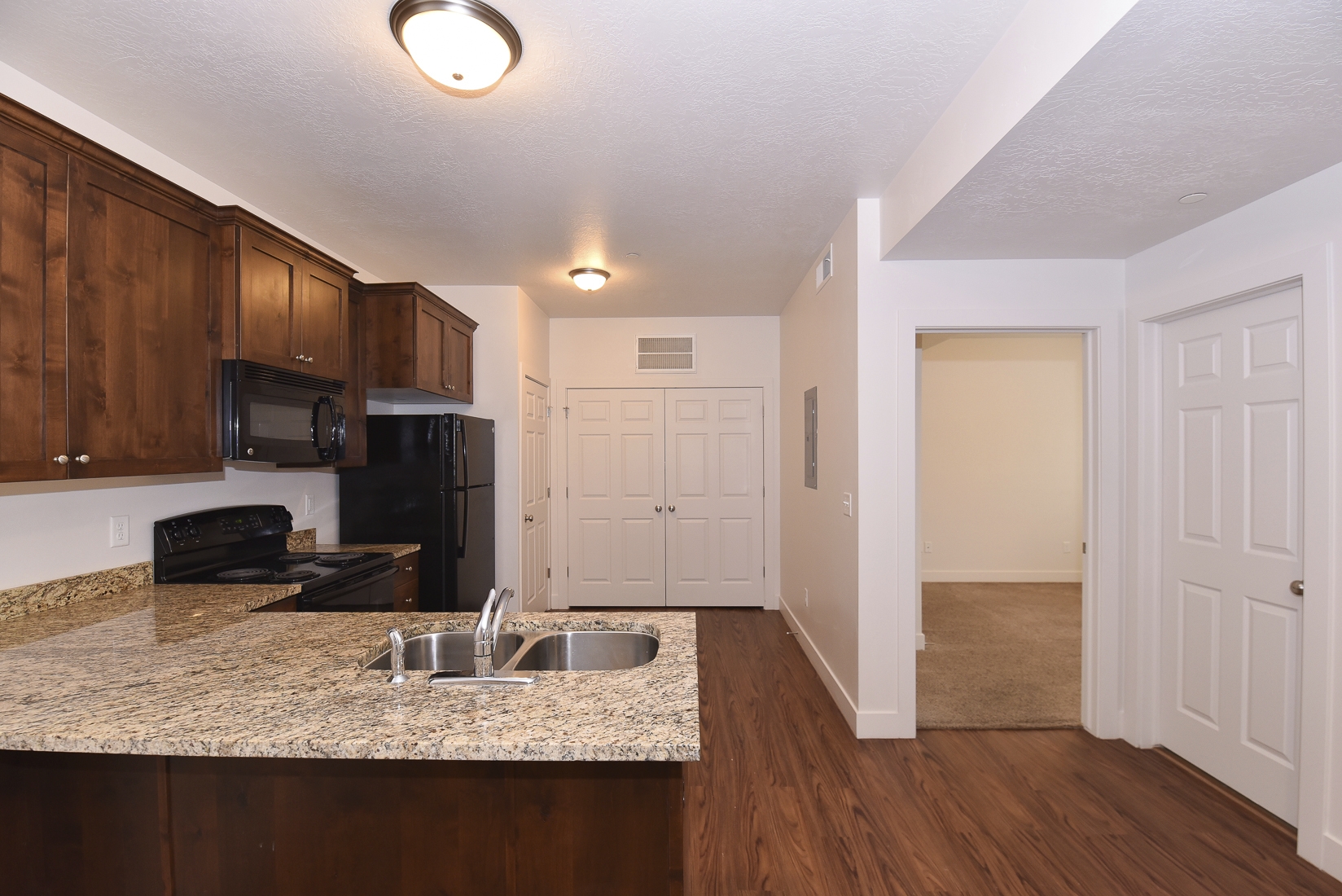 Pine Cove Apartments Apartment for rent at 3602 S 4200 W, West Valley
