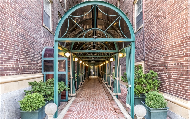 Salt Lake City Apartment: 29 S State St