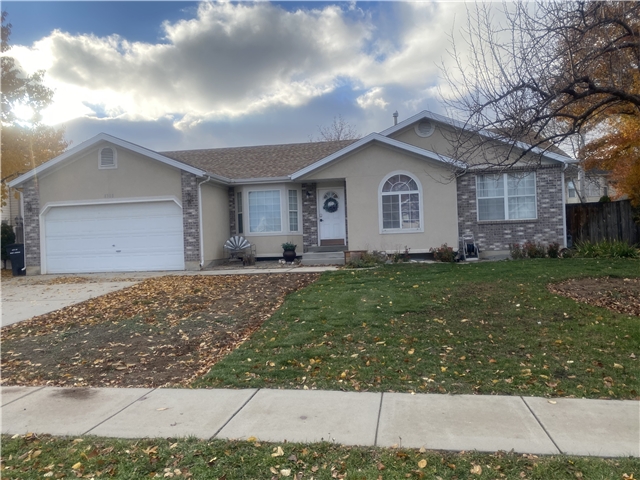 West Jordan Single Room: 8308 S 1890 W