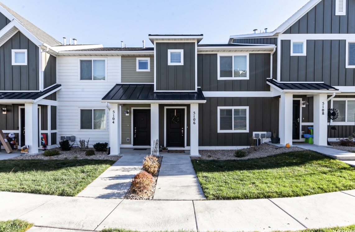 Herriman Townhome: 5106 W Encore Ct