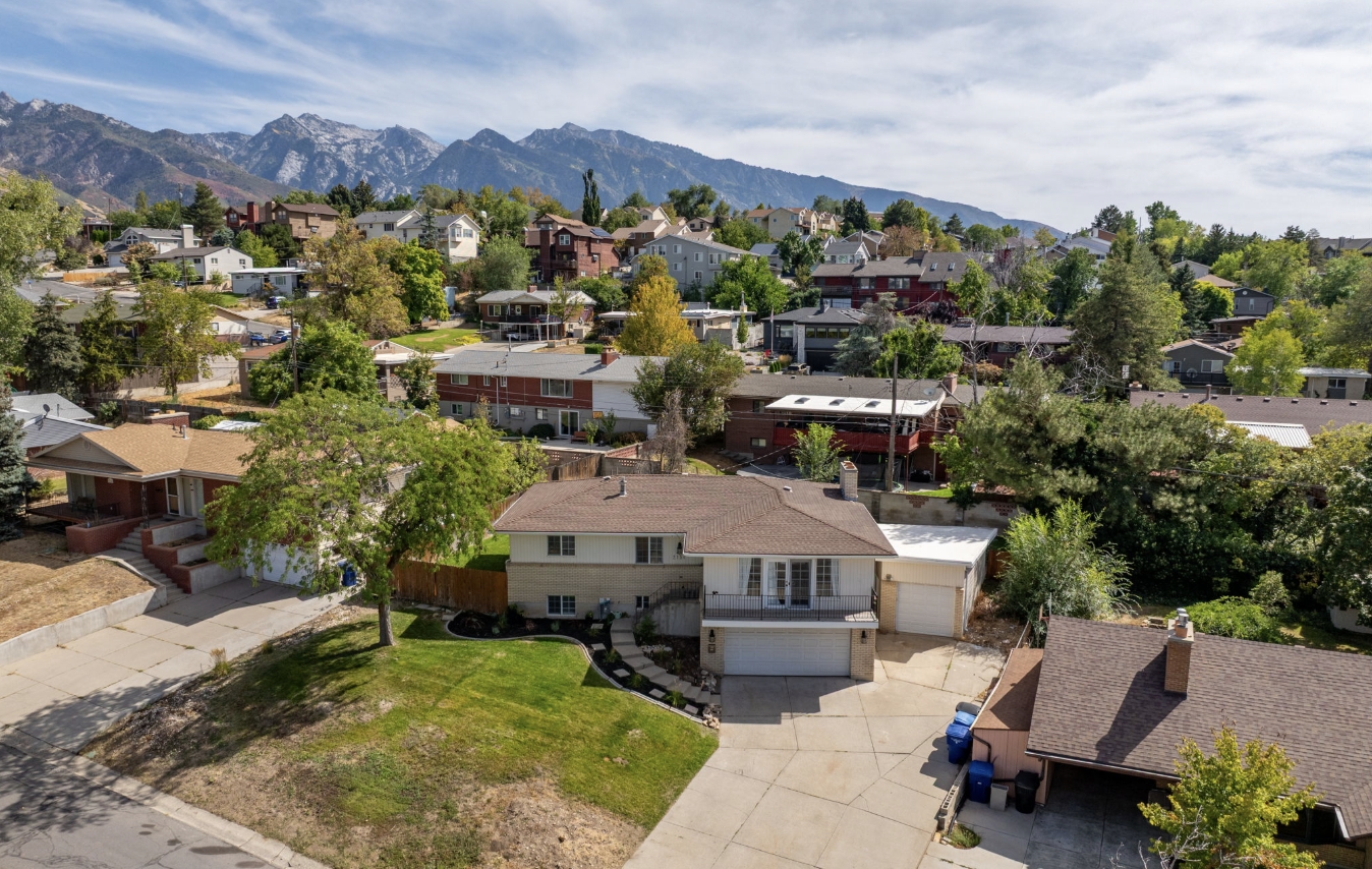 Salt Lake City In-Law/Basement: 2154 E Villaire Ave