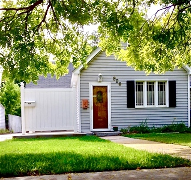 Salt Lake City House: 926 S 400 E