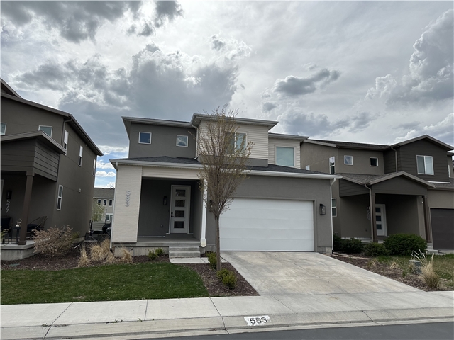 Vineyard House: 583 N 260 E