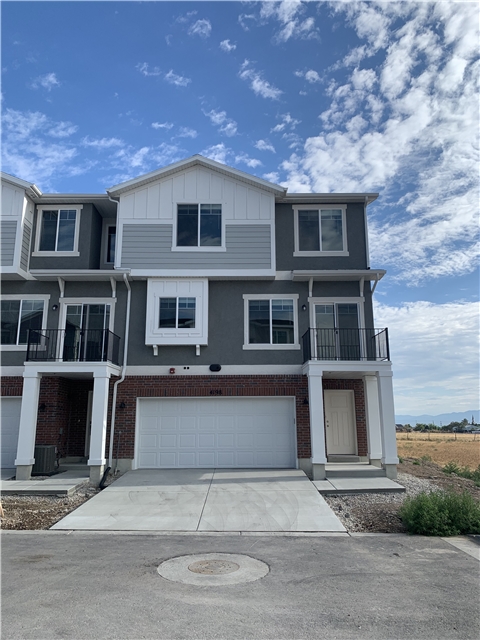 Riverton Townhome: 4198 W Gunlock Park Ct