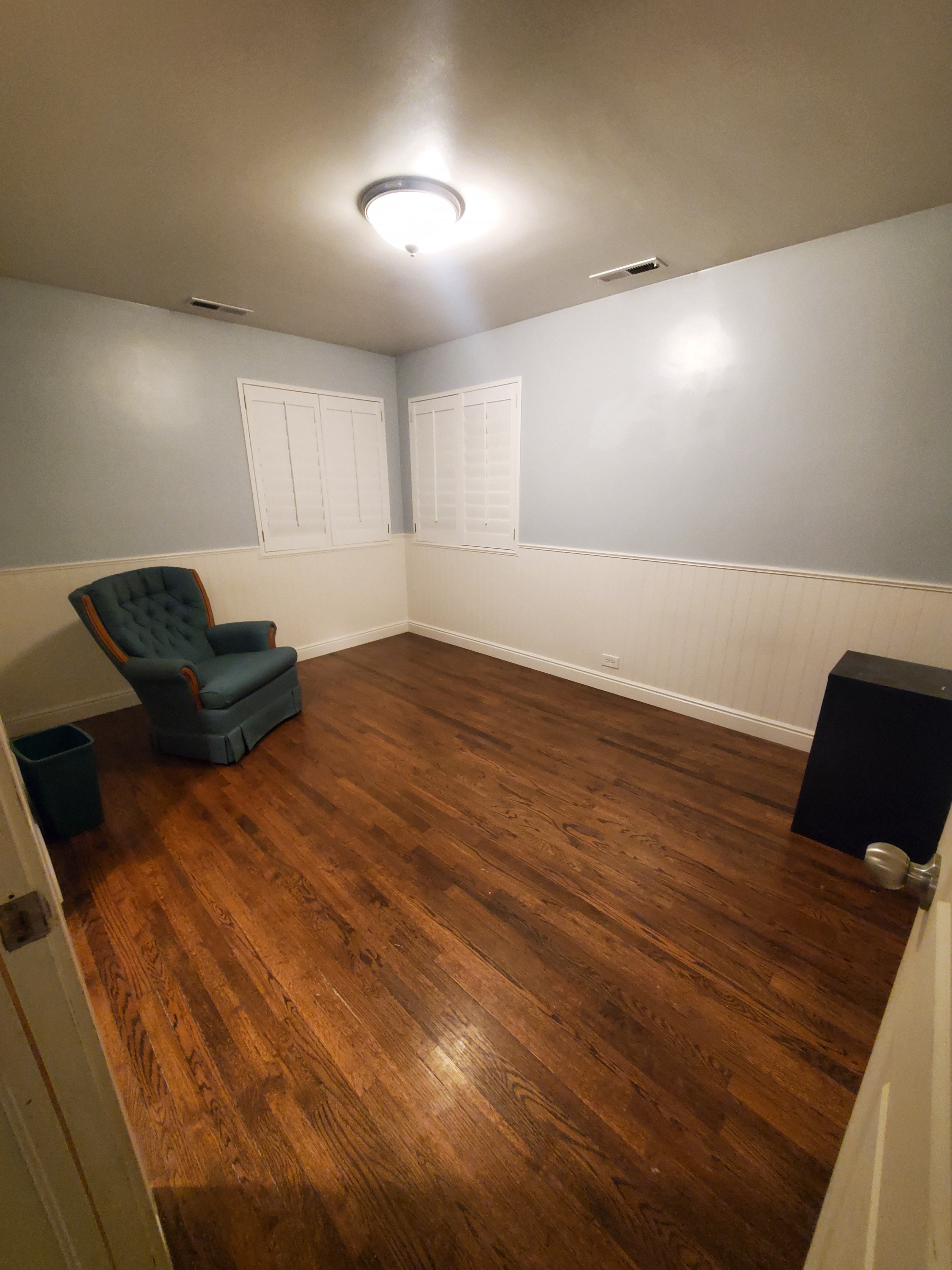 Woods Cross Single Room: 997 W 1600 N