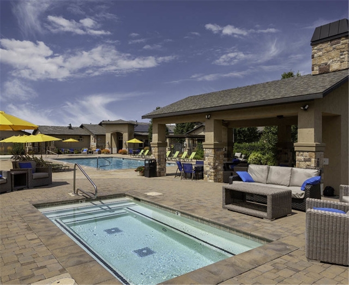 Four Seasons Townhome For Rent At 140 E 2200 N Logan