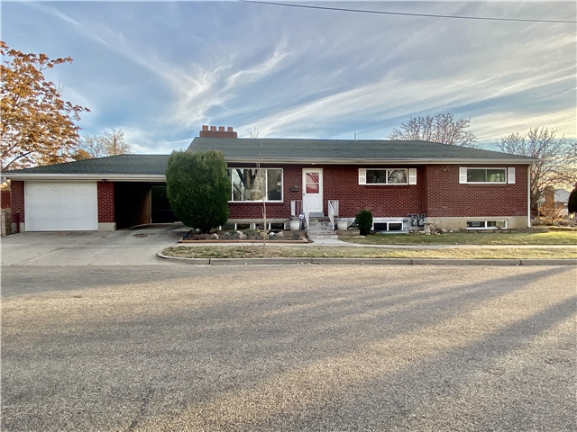 Salt Lake City House: 1870 E Hillcrest Ave