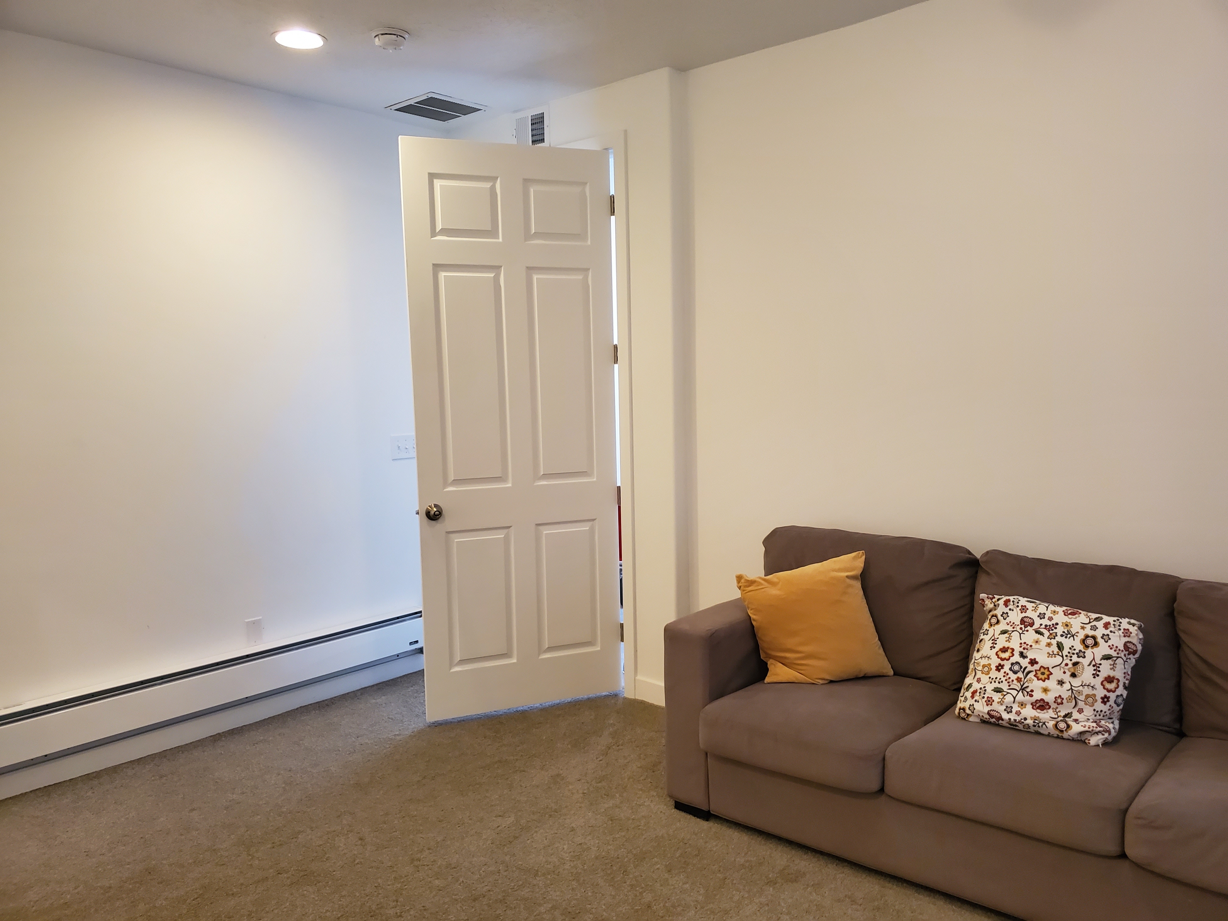 Midvale Single Room: 836 W Founders Point Ln