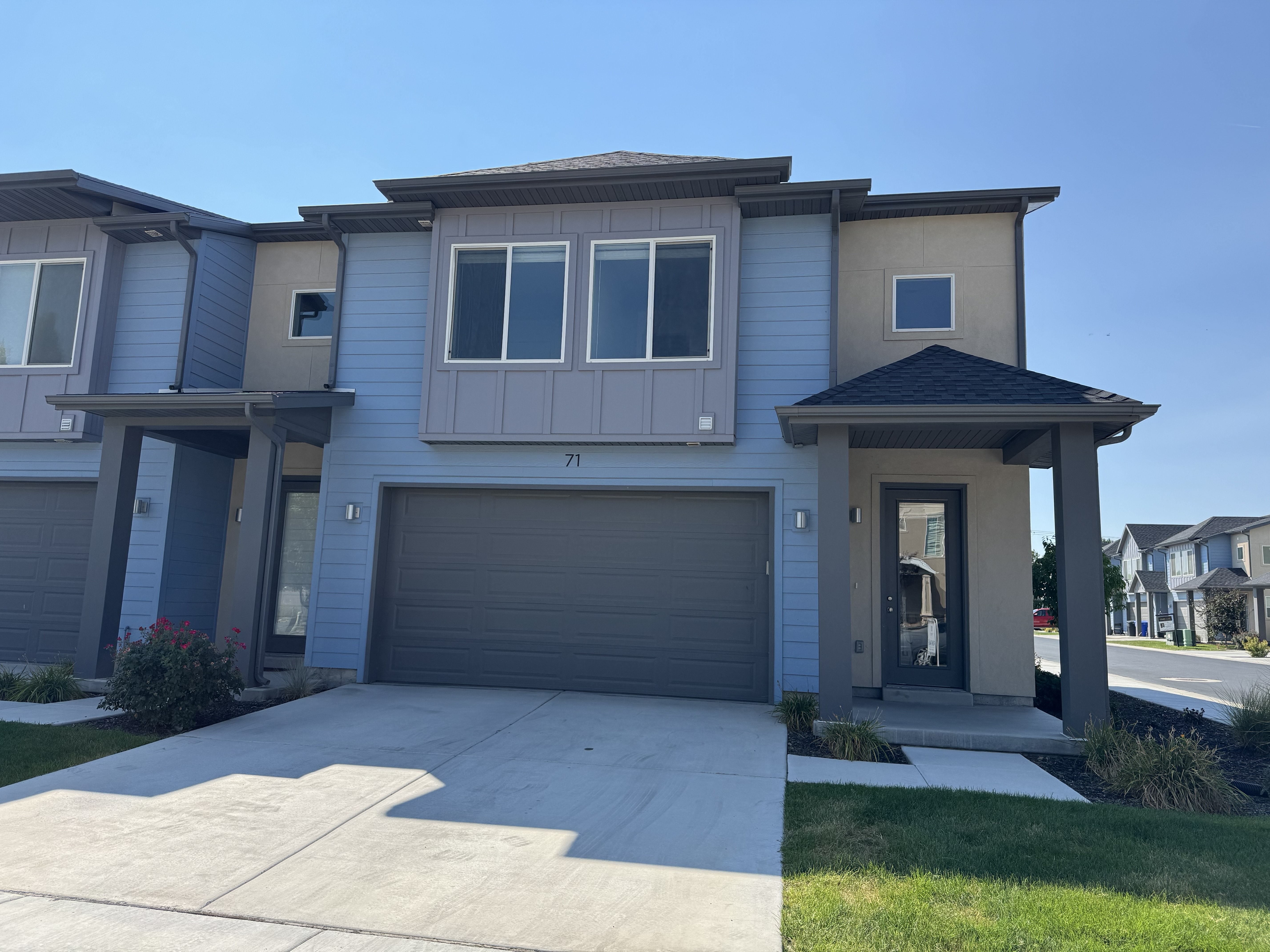 Farmington Townhome: 71 N Filly Dr