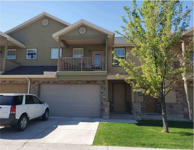 Pleasant Grove Townhome: 1507 W 190 N