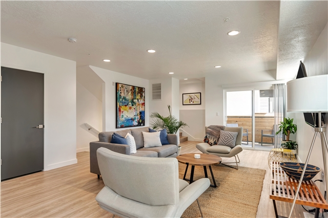 Salt Lake City Apartment: 135 E 900 S