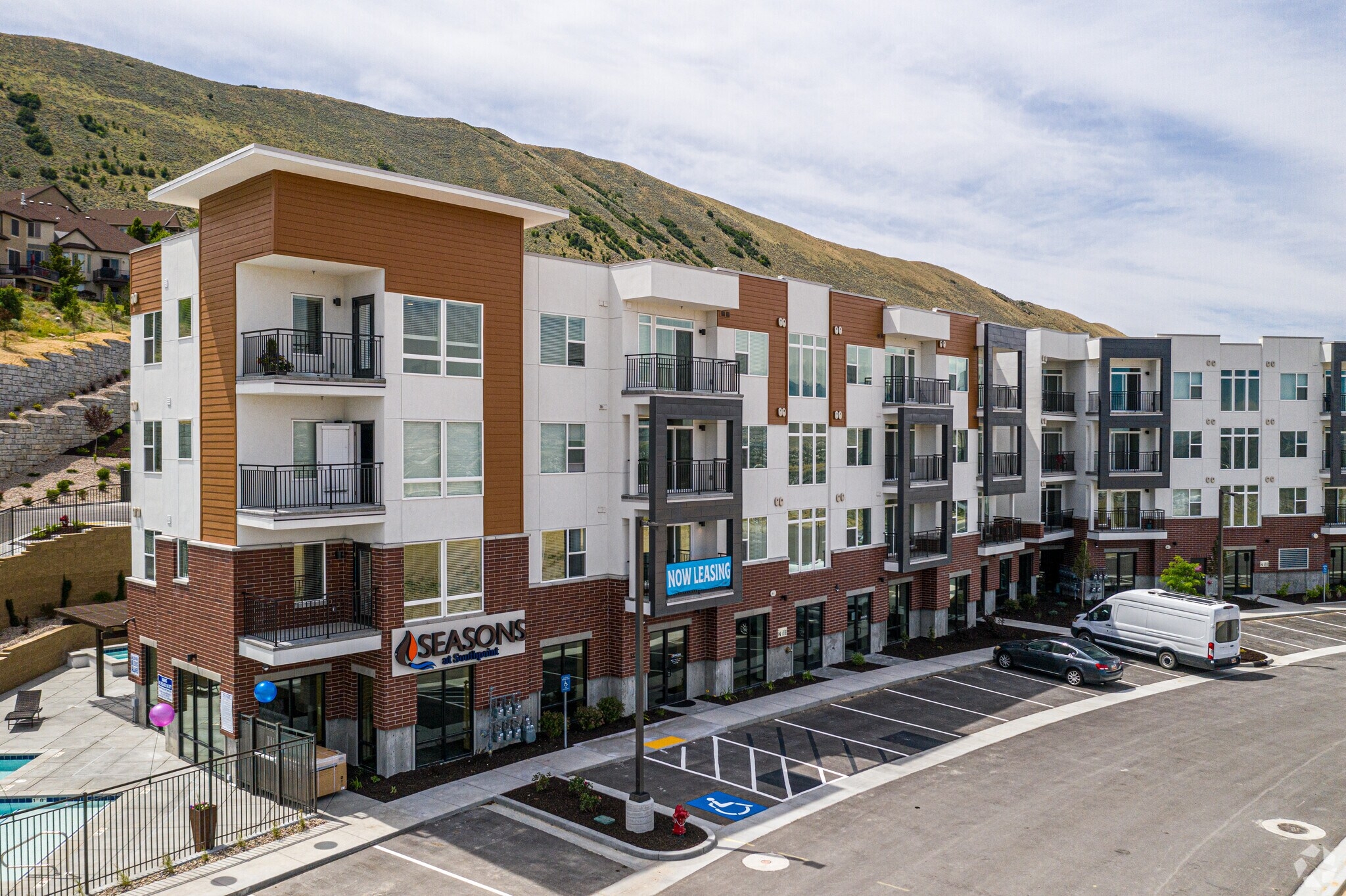 Draper Apartment: 14747 S Draper Pointe Way