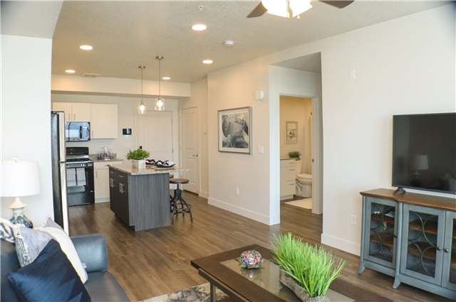 Draper Apartment: 14747 S Draper Pointe Way