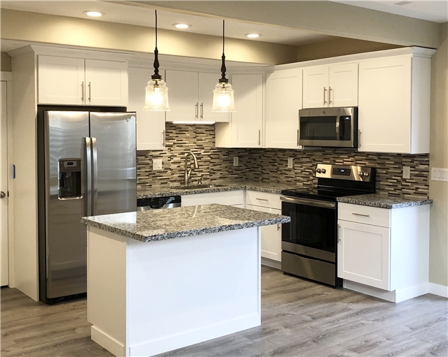 North Salt Lake In-Law/Basement: 427 S Parkview Dr