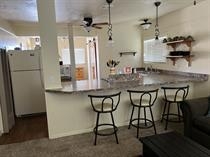 Monticello House: 564 N Main St