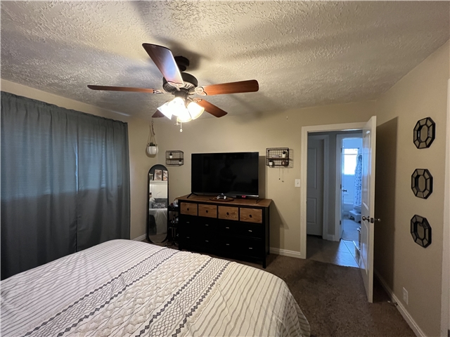 Orem Townhome: 303 Elmwood Dr