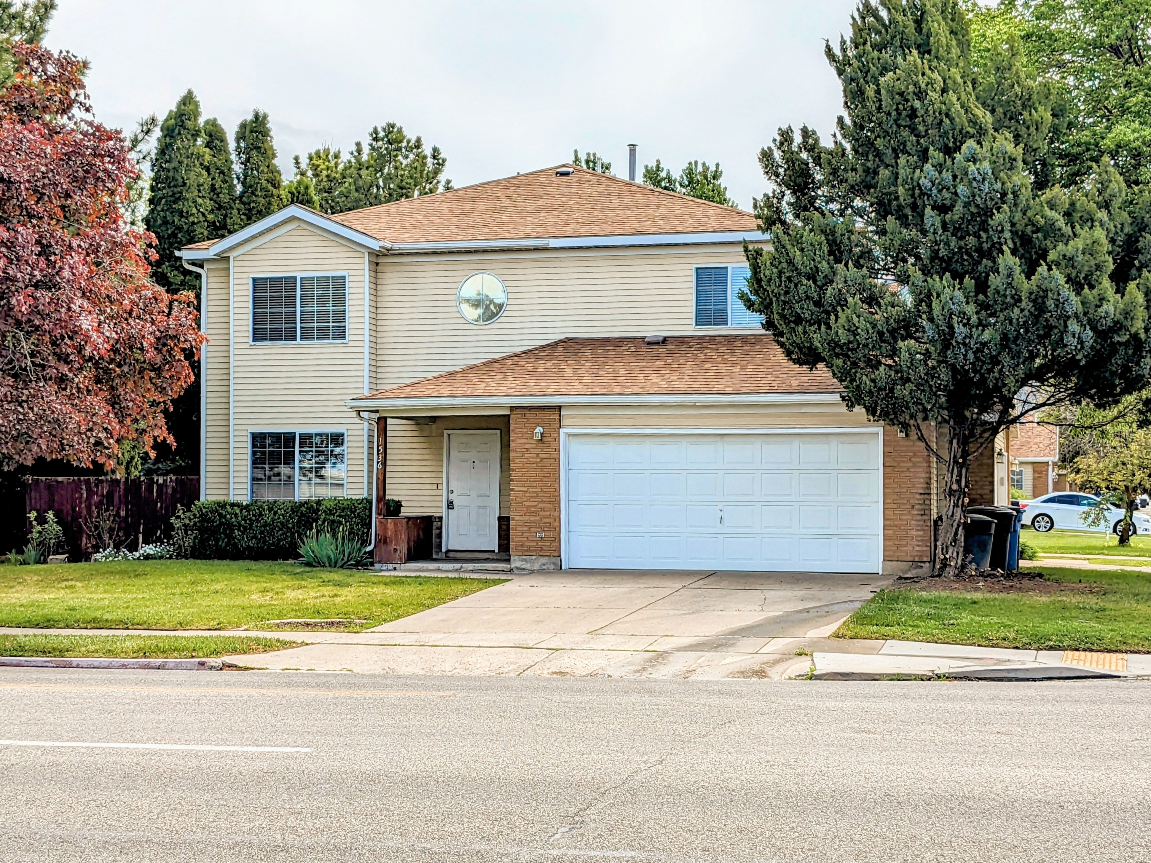 Logan Townhome: 1536 N 200 E