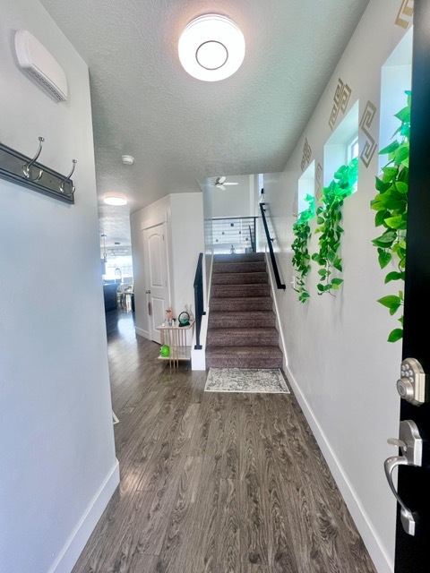 Bluffdale Single Room: 15405 S Skyraider Ln