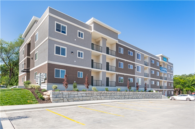 Ogden Apartment: 1258 Grant Ave