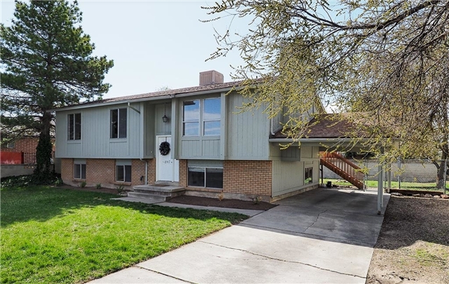 West Valley City Single Room: 4907 W 3235 S