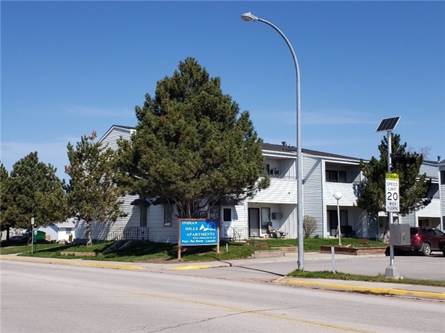 Gillette Apartment: 1001 E 12th St