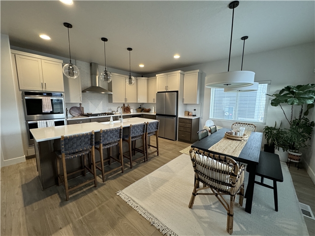 Payson House: 1244 E 1680 N
