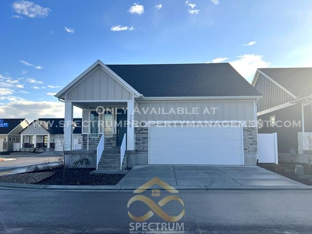 West Jordan House: 7279 S Kenadi Ct