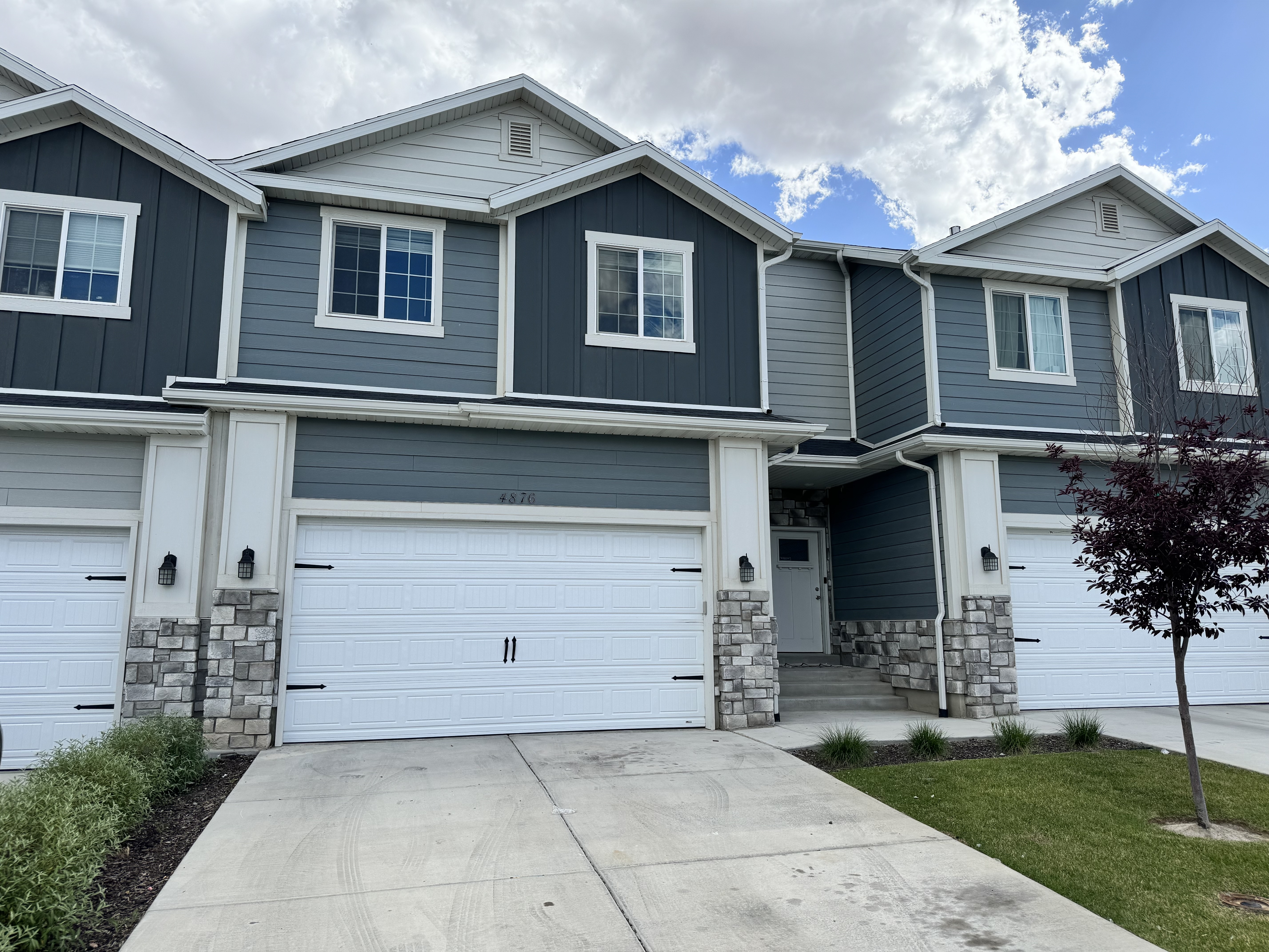 Eagle Mountain Townhome: 4876 E Breezy Patch Rd