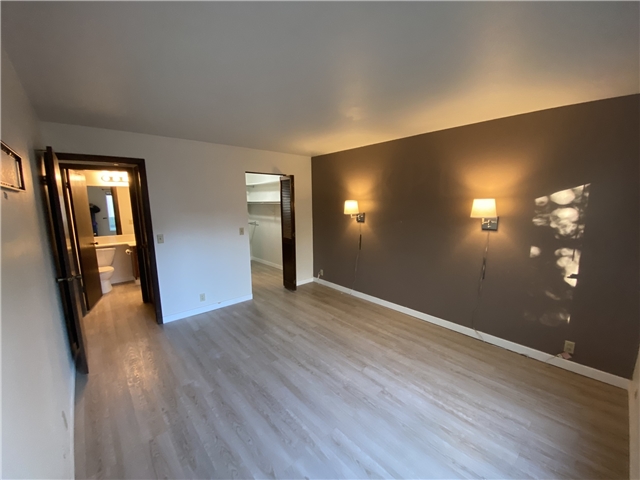 Midvale Condo: 1075 E Countrywoods Cir