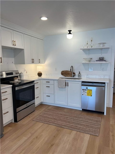Vineyard In-Law/Basement: 178 N 70 W