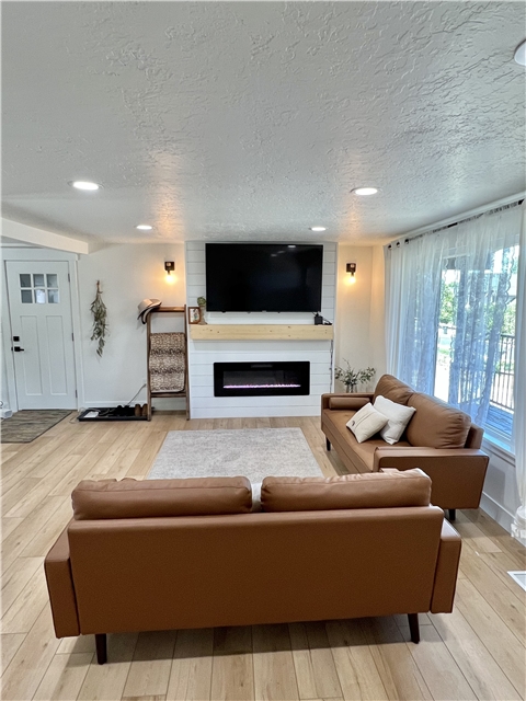 Mapleton House: 1313 W 2000 N