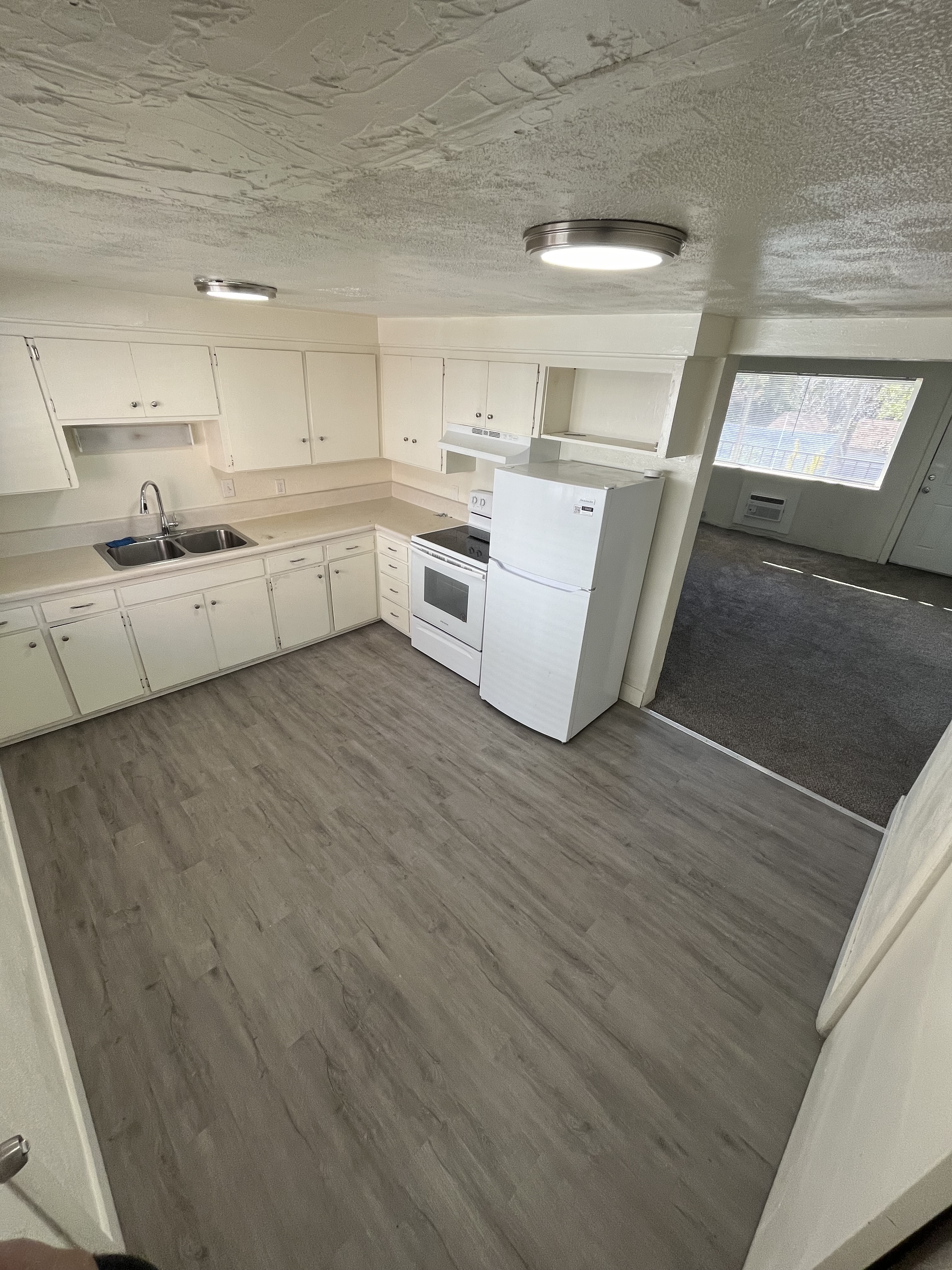 Salt Lake City Apartment: 256 E Helm Ave