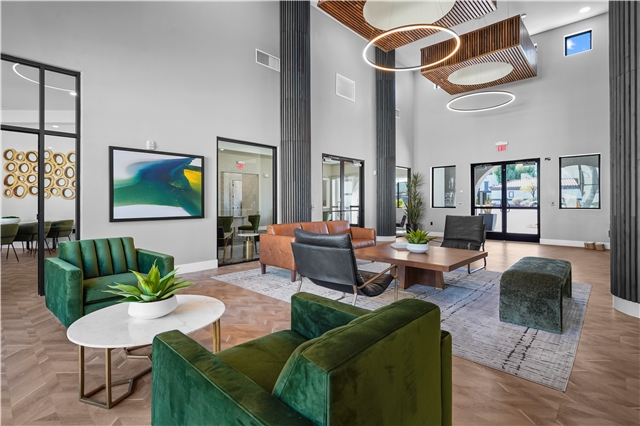 Henderson Apartment: 210 Quest Park St