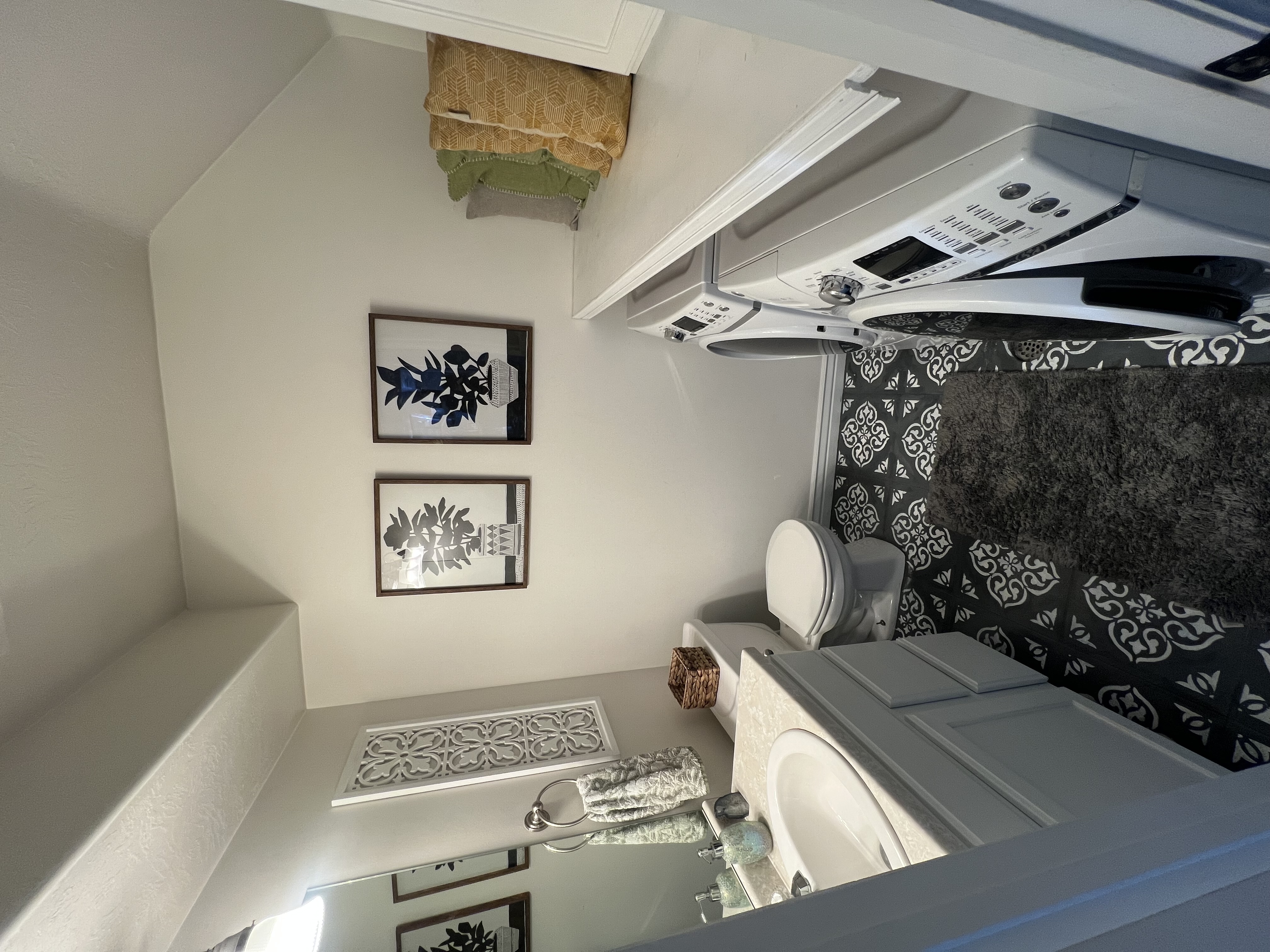 West Jordan Townhome: 4712 W Italian St