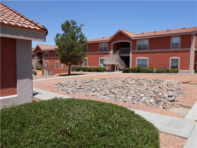 Page Apartment: 90 Elk Rd