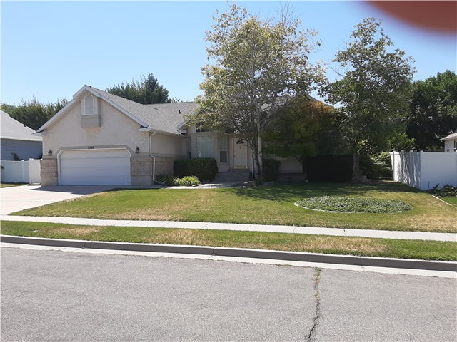 Salt Lake City Single Room: 5260 S Carpenter Cv