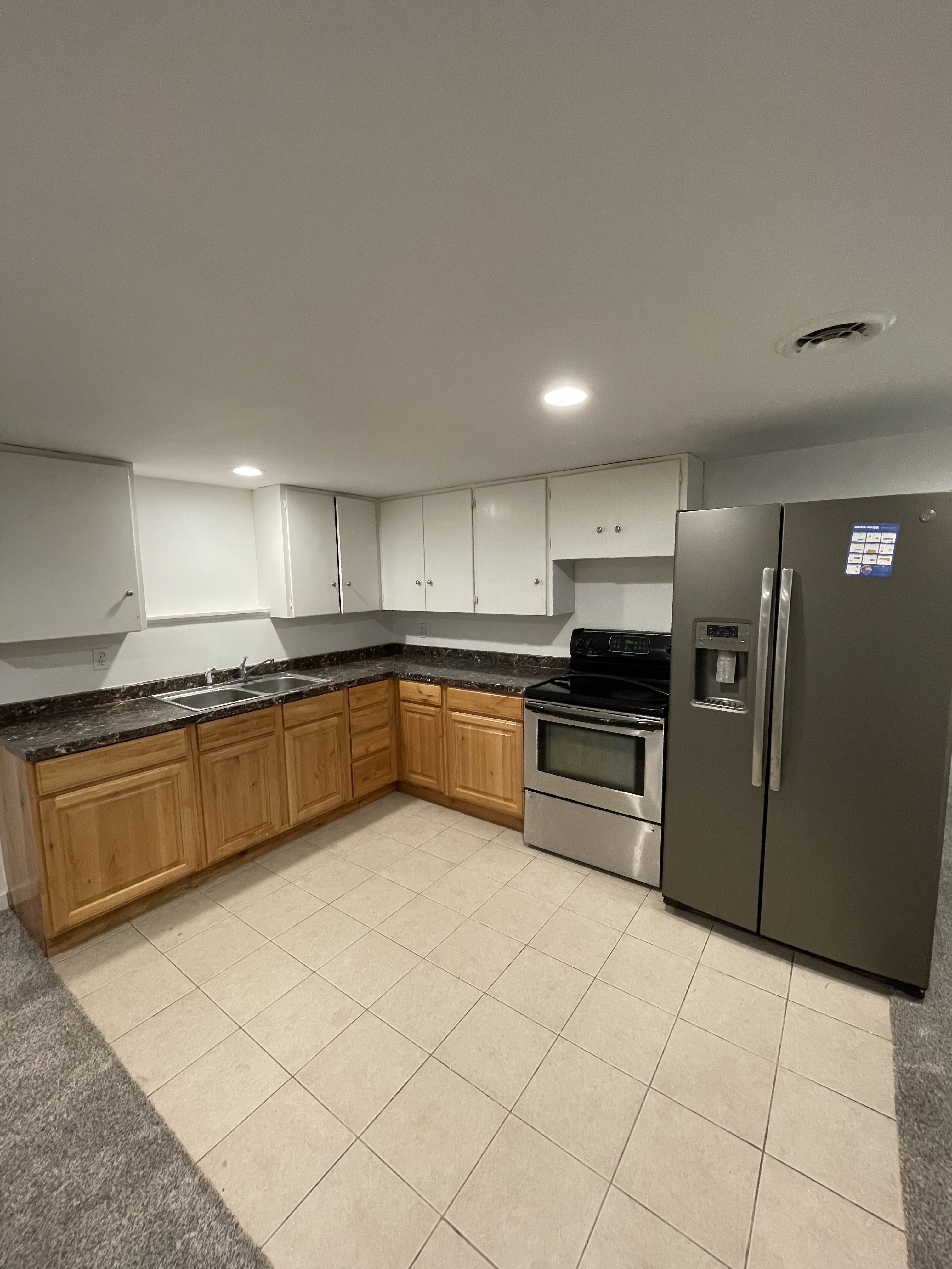 Ogden In-Law/Basement: 1380 Lark Cir