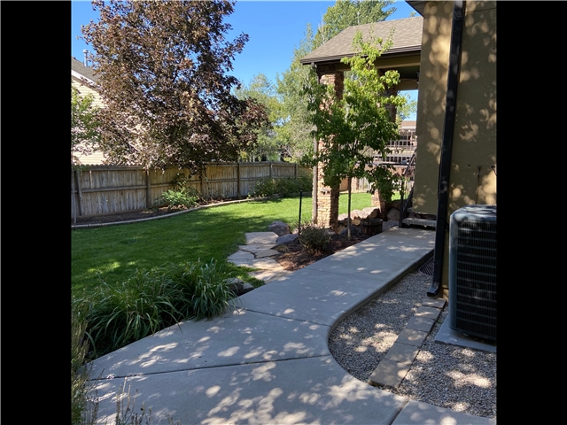 Sandy In-Law/Basement: 1450 E Calla Lily Way