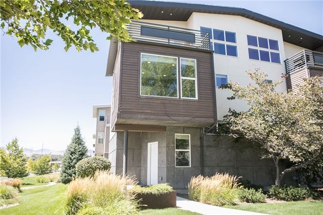 Midvale Townhome: 1007 W Rooftop Dr