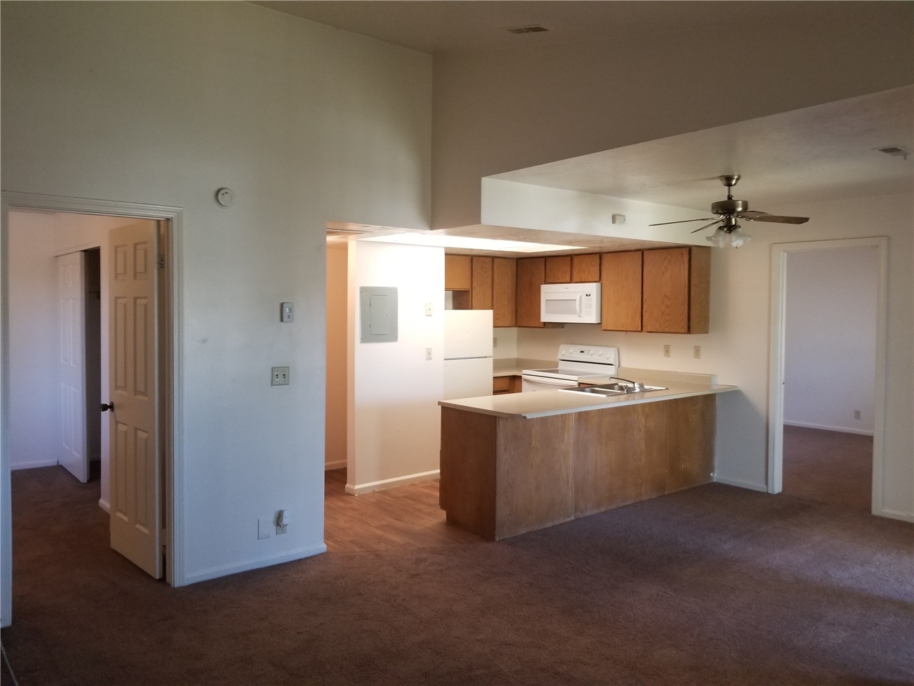 Candlestick Lane Apartment For Rent At 7840 S Candlestick Ln